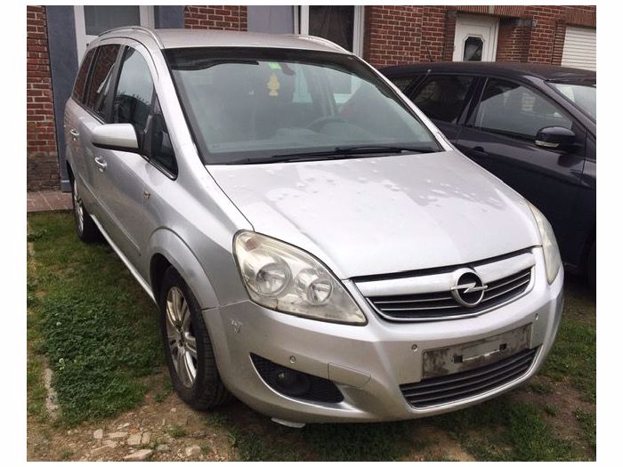 Opel zafira b 2008